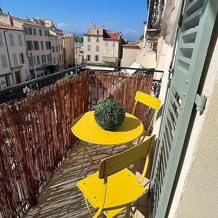 公寓 Duplex Vieille 昂蒂布
